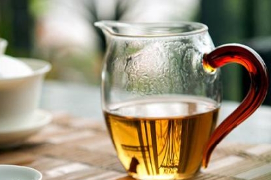 福鼎白茶能長時間悶泡嗎，老白茶可以悶著喝嗎？