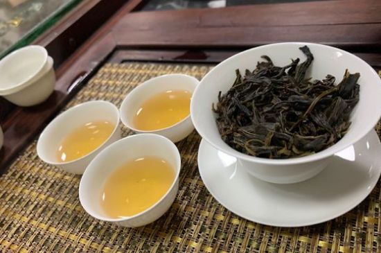 哪些茶適合泡功夫茶，功夫茶應(yīng)該配什么茶葉