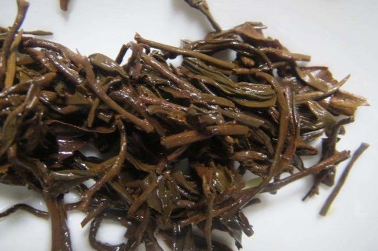 怎樣鑒別金駿眉的好壞，金駿眉紅茶的鑒別方法