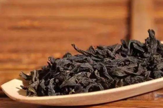 怎樣炭焙巖茶？揭秘武夷巖茶的炭焙技藝