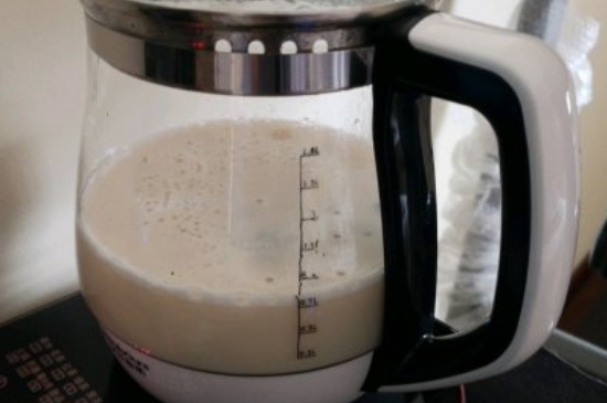 煮茶器和養(yǎng)生壺有什么區(qū)別，養(yǎng)生壺跟煮茶器哪個(gè)實(shí)用好用？