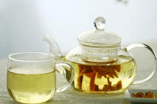 祛濕最有效的泡花茶，濕氣重適合泡什么花茶？