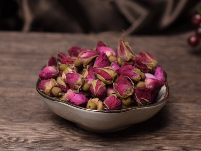 玫瑰花茶能豐胸嗎，天然豐胸花茶