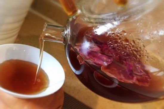 喝玫瑰花茶能祛斑嗎，玫瑰花茶有祛斑的功效嗎？