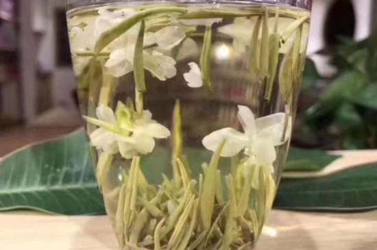 茉莉銀針適合什么人喝，茉莉銀針茶有什么功效