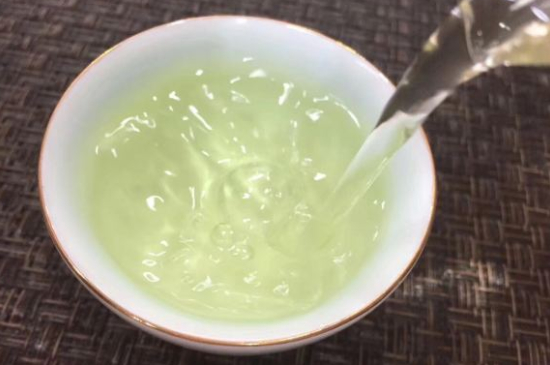 什么茶葉喝起來超級香，什么茶泡出來滿屋濃香?