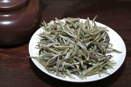 什么人不能喝白茶，白茶不宜什么人喝？