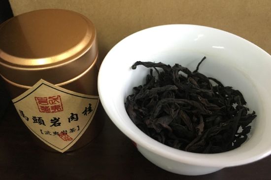 拼配的馬頭巖肉桂，還配叫馬肉嗎？請叫它“馬頭巖大紅袍”