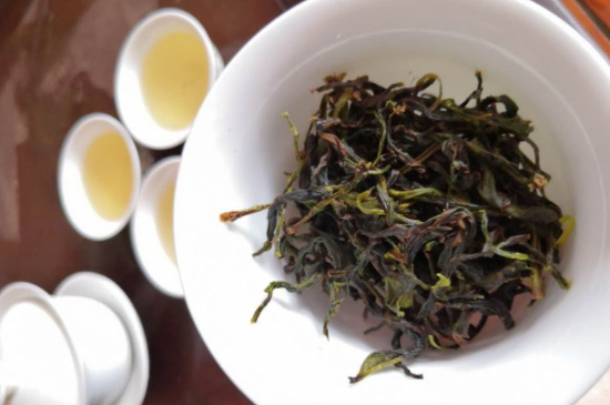 什么茶葉喝起來超級香，什么茶泡出來滿屋濃香?