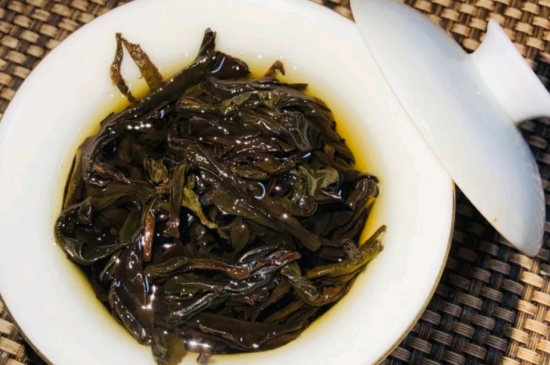 長期喝巖茶會(huì)上火嗎？巖茶這樣喝了容易上火！