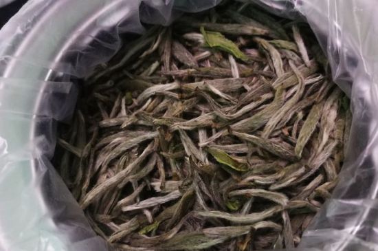 新白毫銀針和老白毫銀針的區(qū)別，新老白毫銀針的品質(zhì)特征